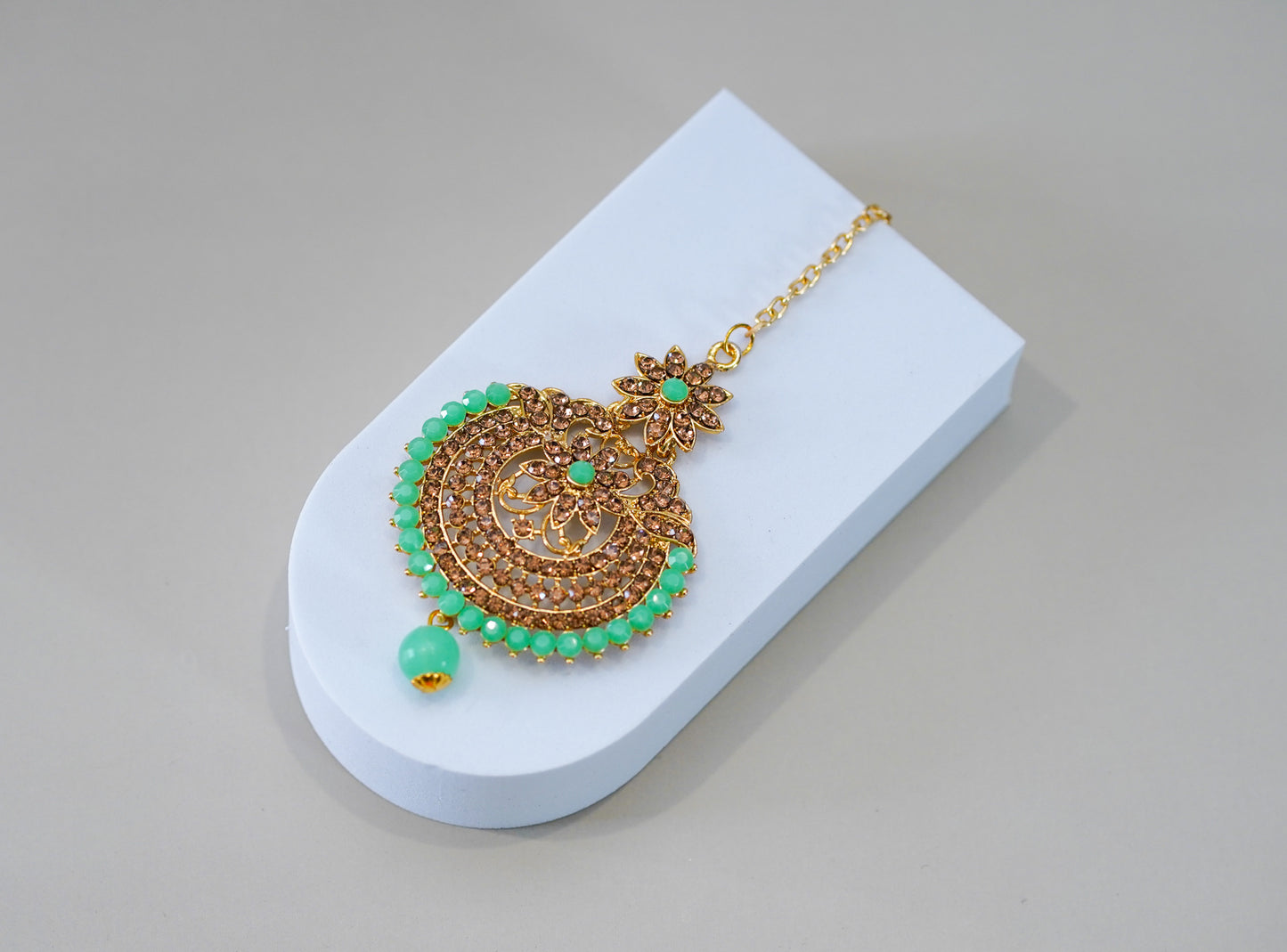 Gold & Pastel Green Uchipattam