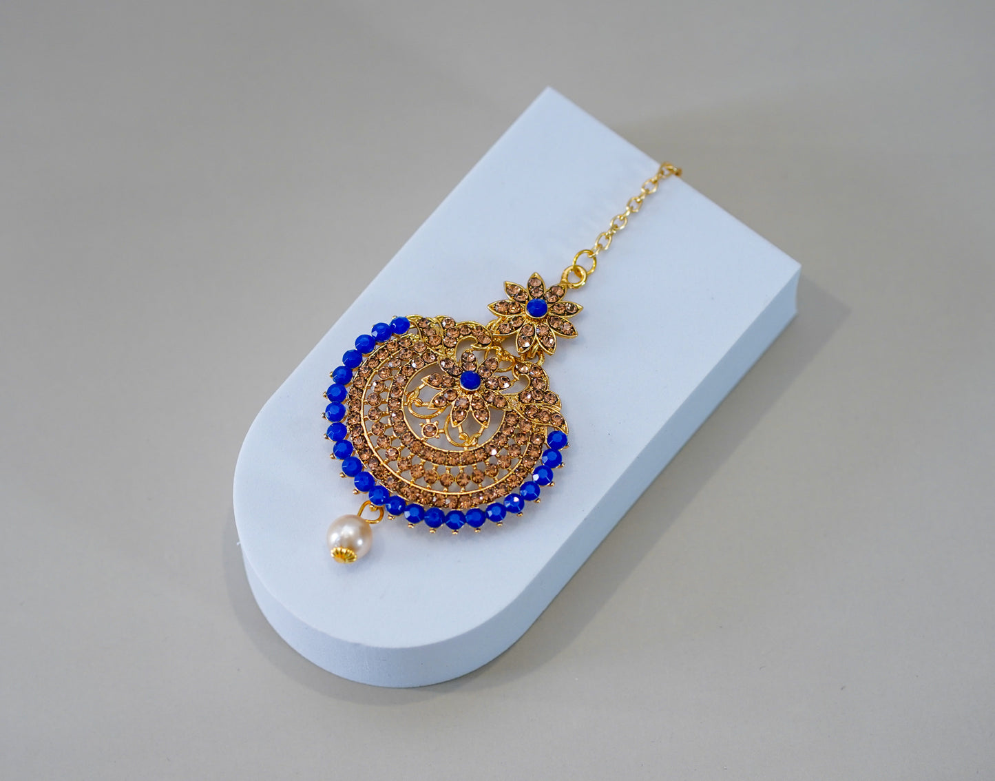 Gold & Blue Uchipattam