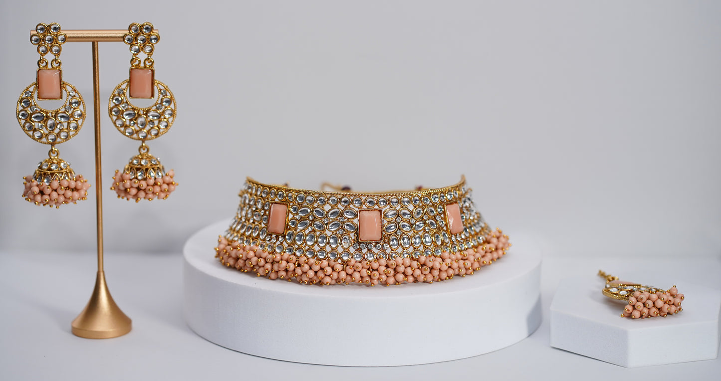 Gold & Light Peach Choker Set