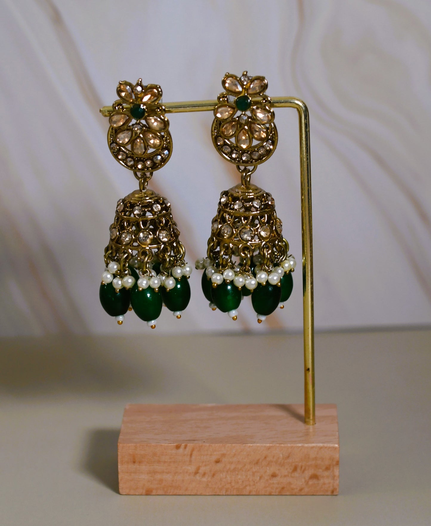 Dark Green with Gold & Pearl Necklace Set