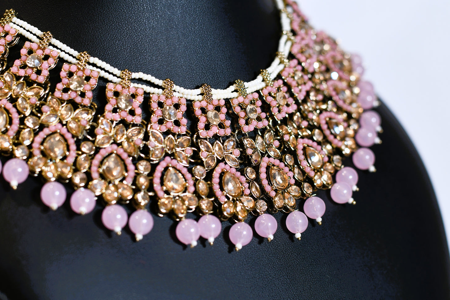 Rose & Green Pearl Necklace Set