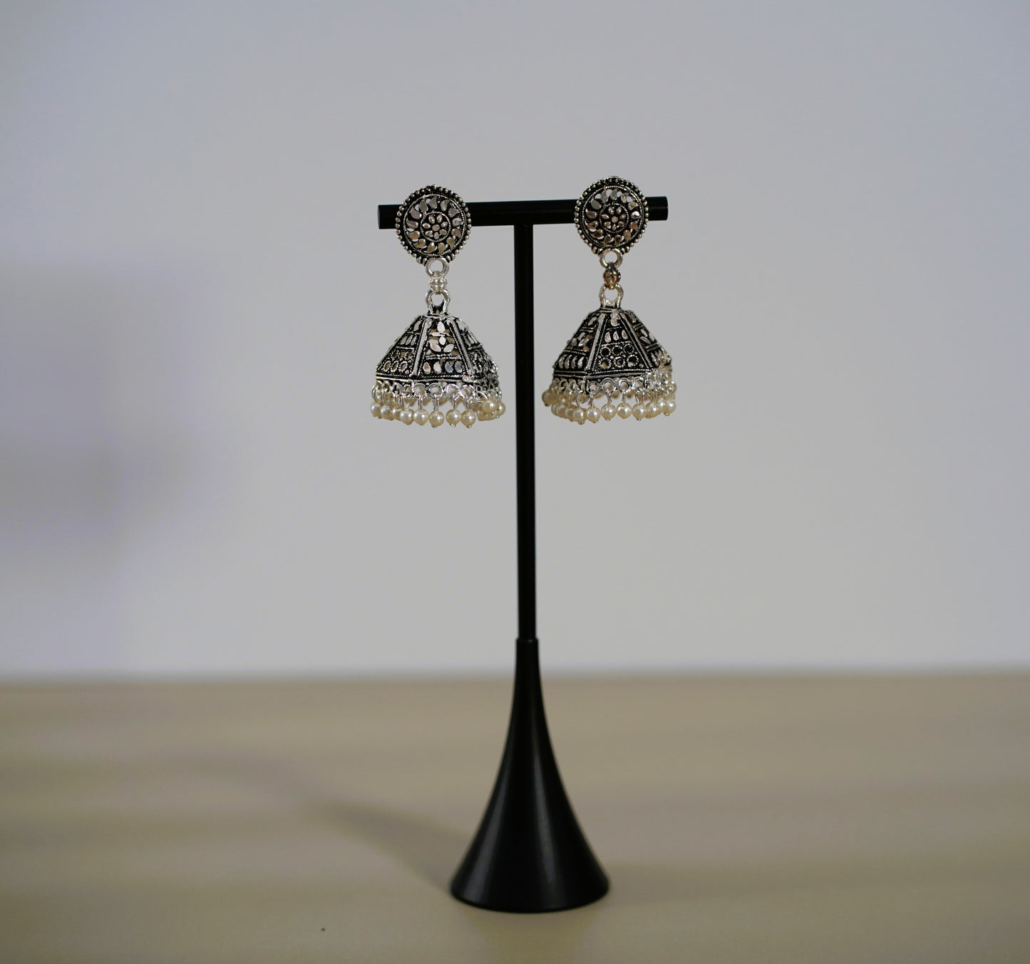 Silver & Pearl Shaped Jimikki